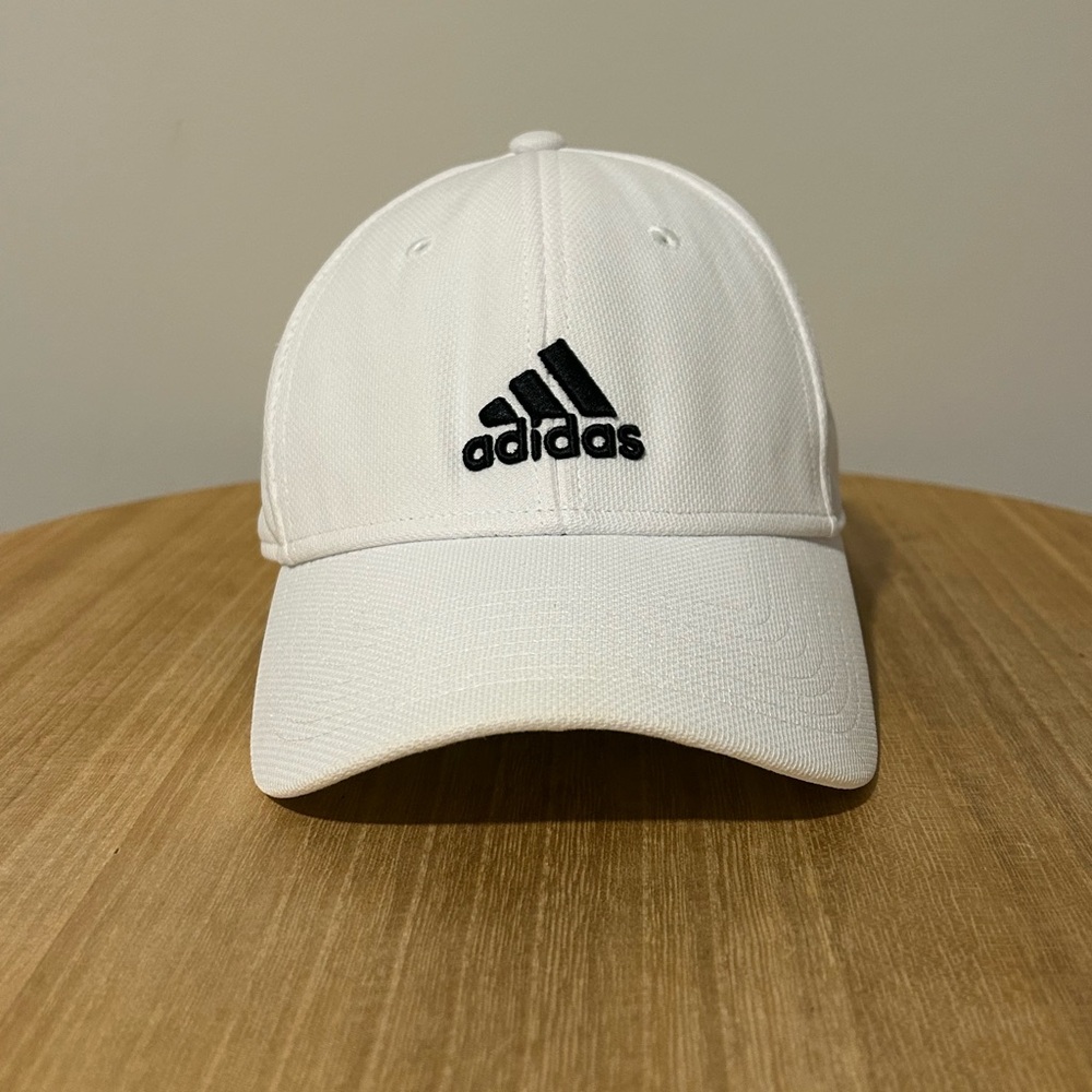 Adidas fitted White Cap